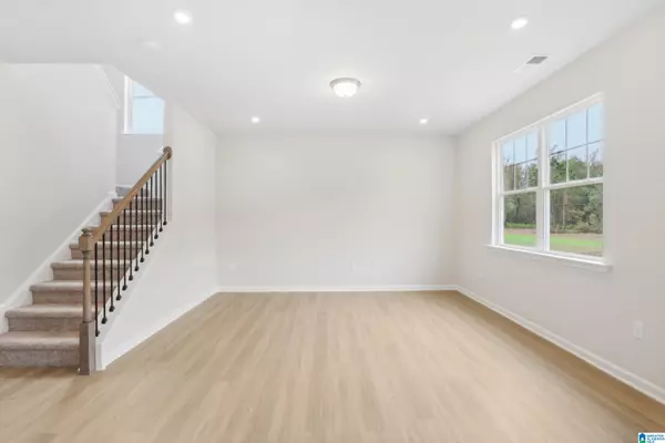 Leeds, AL 35094,2045 VALLEY RUN