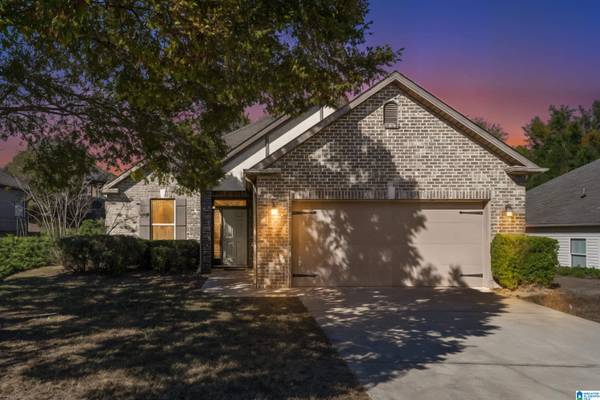 305 POLO COURT, Chelsea, AL 35043