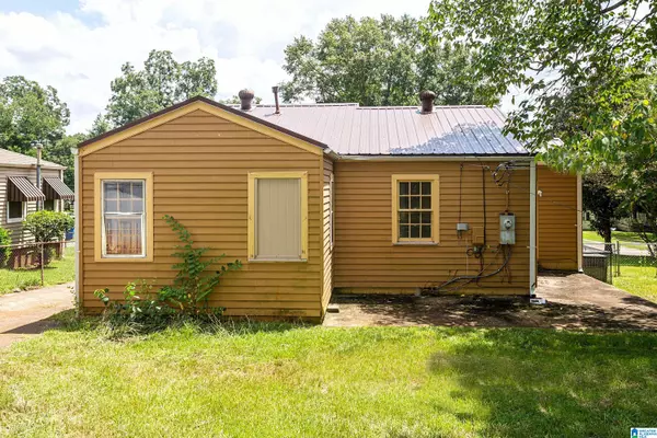 Midfield, AL 35228,340 MCPHERSON AVENUE