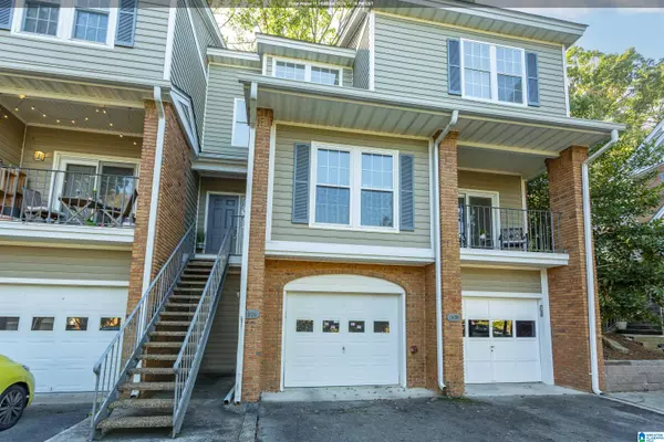 1974 WATERFORD PLACE, Hoover, AL 35244