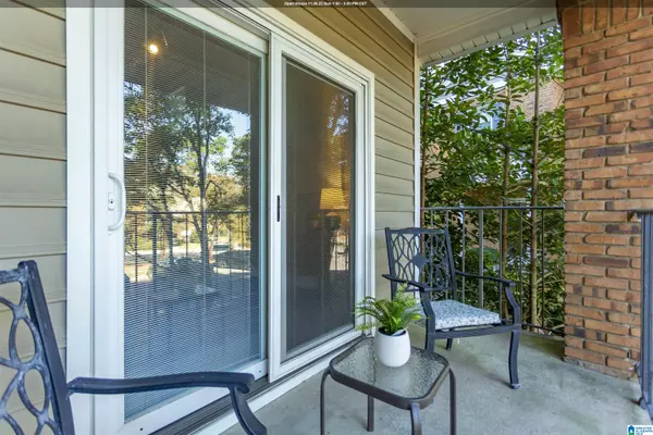 1974 WATERFORD PLACE, Hoover, AL 35244