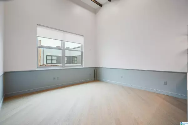 Birmingham, AL 35203,2212 1ST AVENUE N #420