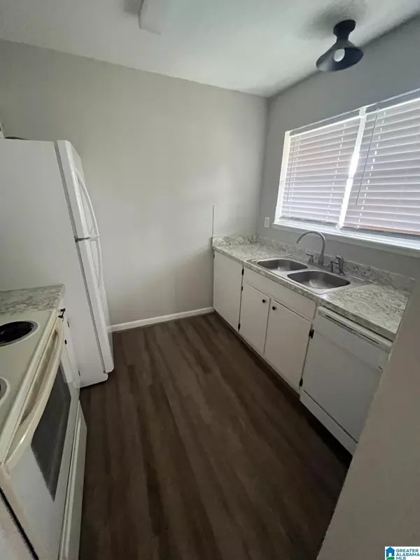 Birmingham, AL 35205,1340 S 32ND STREET S #6