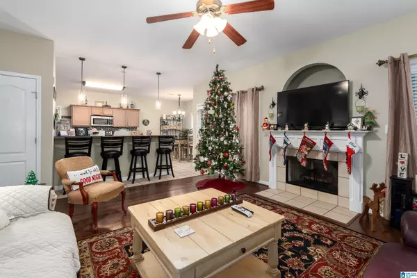 Trussville, AL 35173,307 DAWNS WAY