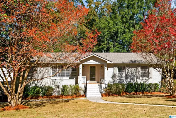 Vestavia Hills, AL 35216,2312 WEXFORD LANE