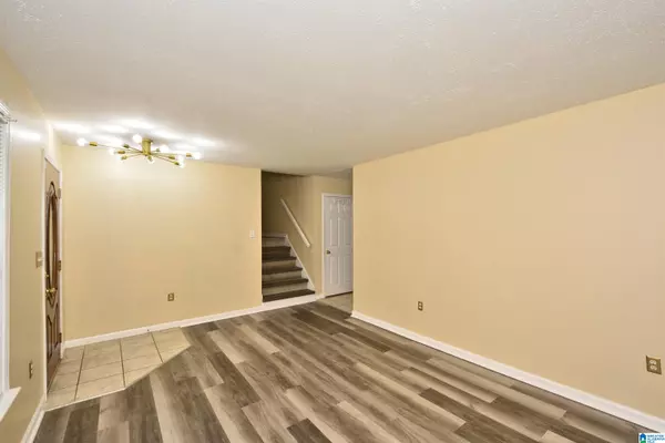 Birmingham, GA 35235,1721 MARALYN DRIVE