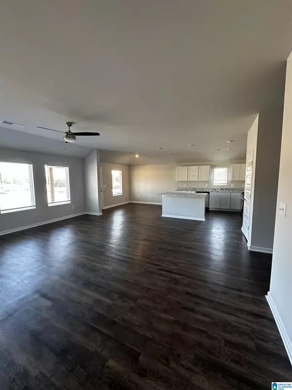 Calera, AL 35040,621 KLYNES DRIVE