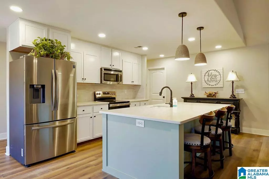 Alabaster, AL 35007,325 GOLDEN MEADOWS PLACE