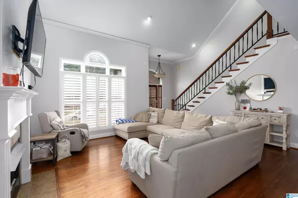 1120 HICKORY VALLEY ROAD, Trussville, AL 35173