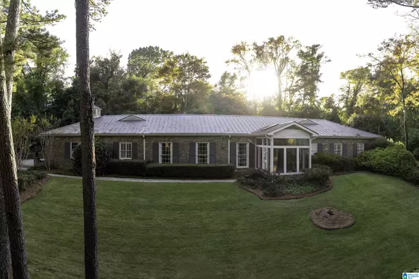 Mountain Brook, AL 35243,2701 PUMP HOUSE ROAD