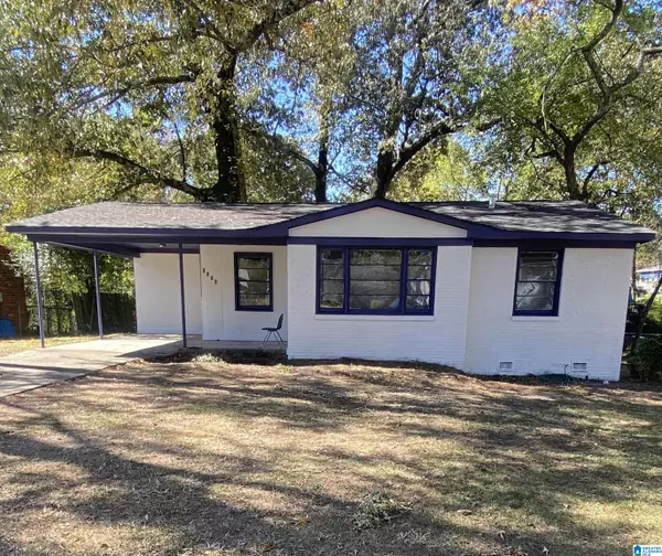 1401 CAROL CIRCLE, Midfield, AL 35228