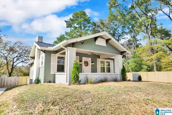 Birmingham, AL 35234,1528 36TH PLACE N