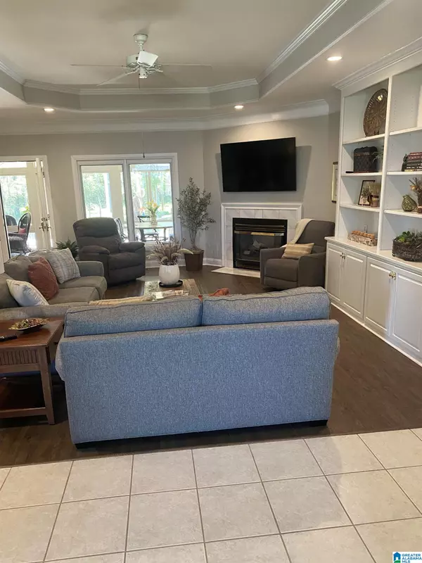 Huntsville, AL 35806,119 WOODS END ROAD