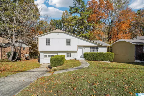 134 FREDA JANE LANE, Birmingham, AL 35215