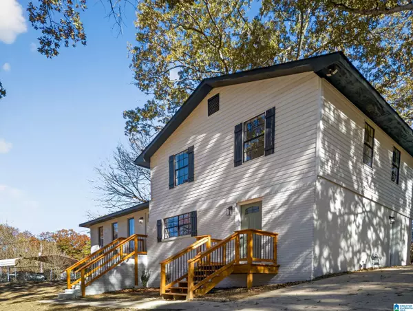 Anniston, AL 36203,407 PANOLA COURT