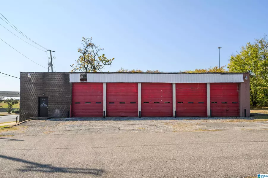 1108 REV ABRAHAM WOODS JR BOULEVARD, Birmingham, AL 35285