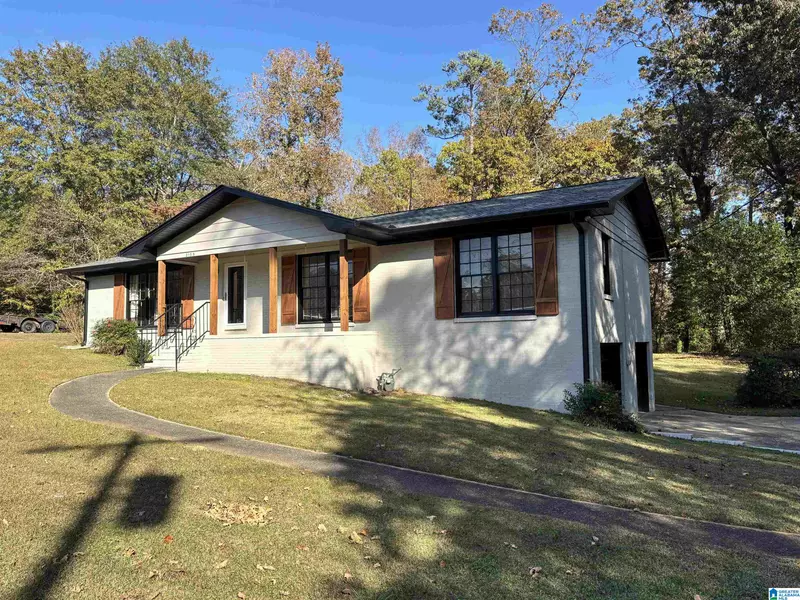 2105 PINEHURST DRIVE, Gardendale, AL 35071