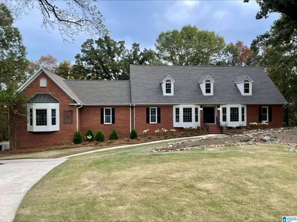 219 HIGHGATE HILL ROAD, Indian Springs Village, AL 35124