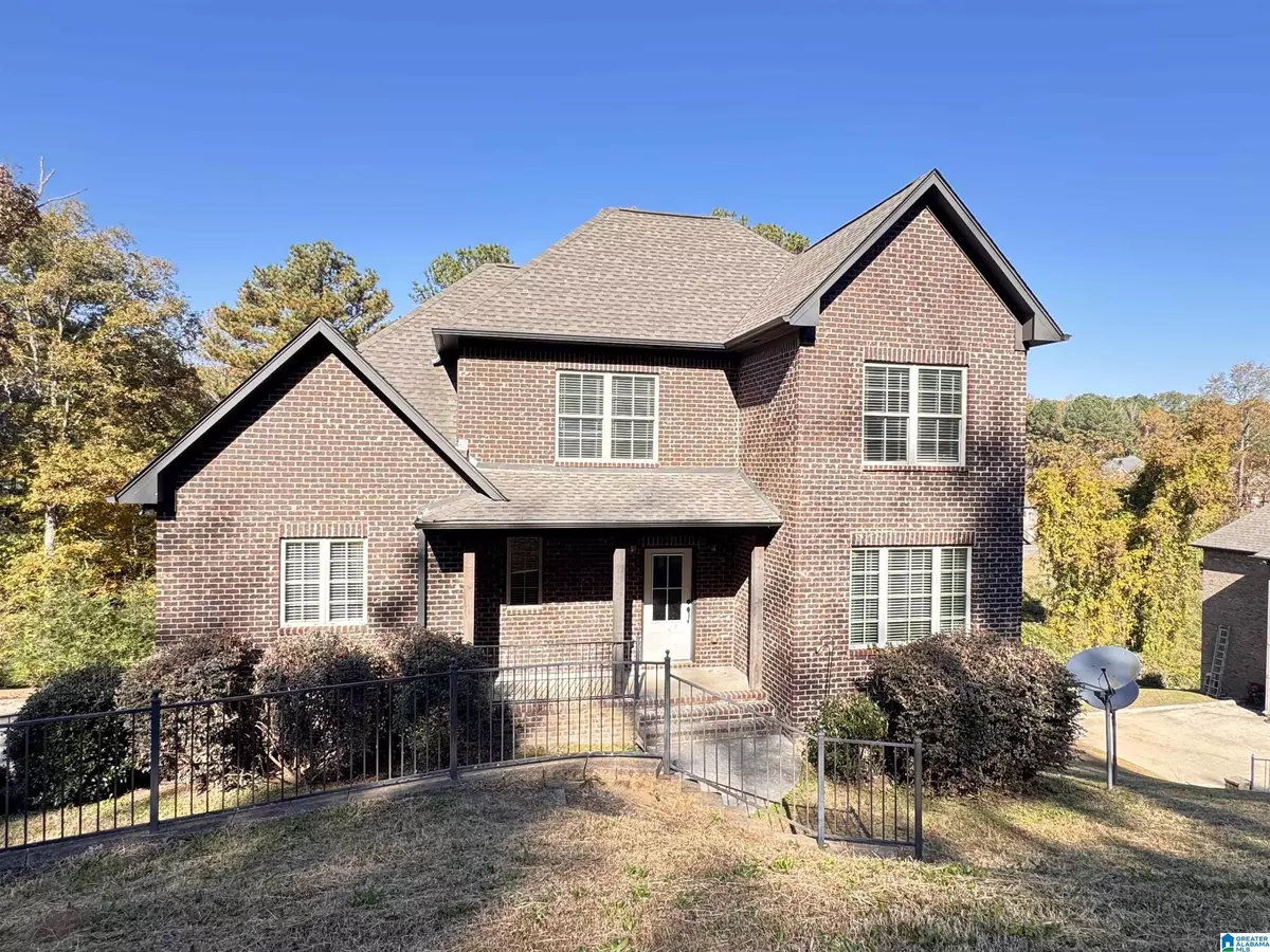 Trussville, AL 35173,3768 CREEKSIDE WAY