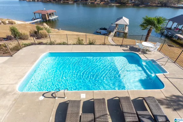 190 COVES DRIVE, Vincent, AL 35178