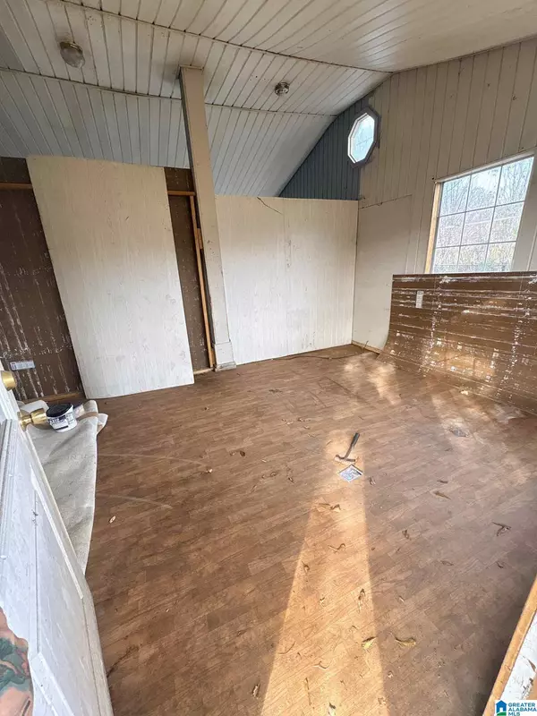 Anniston, AL 36201,303 PARKER STREET