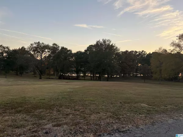 Weaver, AL 36277,547 LAKEWOOD DRIVE