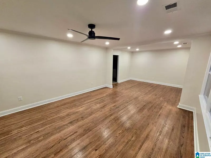 1105 58TH STREET S, Birmingham, AL 35222