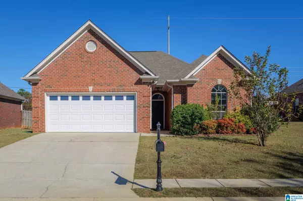 904 DAVENTRY TRAIL, Calera, AL 35040