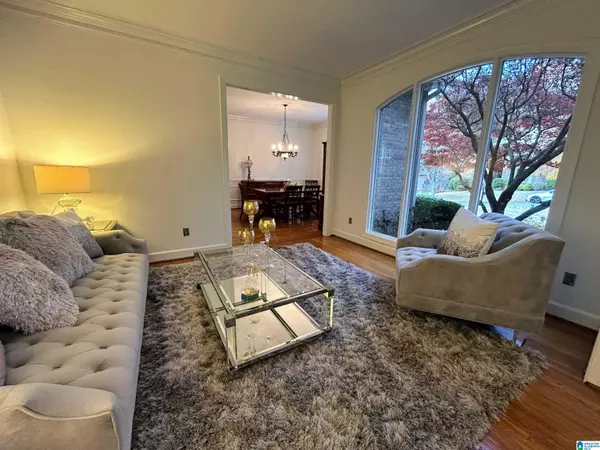 Hoover, AL 35242,4005 MILNER WAY