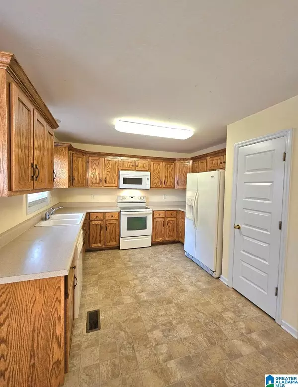 Eastaboga, AL 36260,514 SHADECREST DRIVE