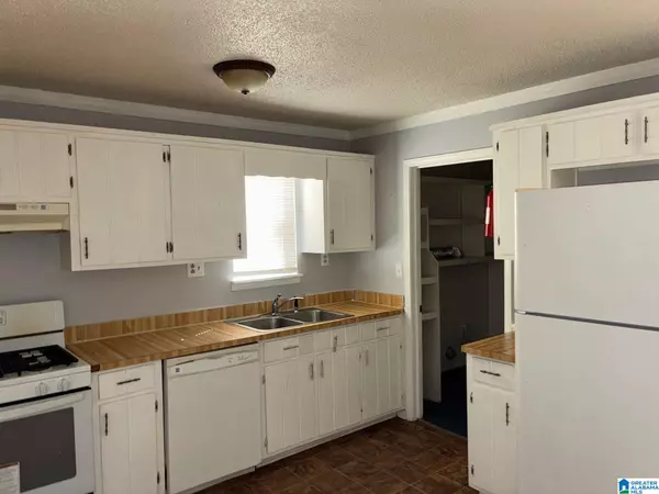 Birmingham, AL 35215,3029 APPLE VALLEY LANE