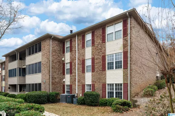 1002 PATTON CREEK LANE #1002, Hoover, AL 35226