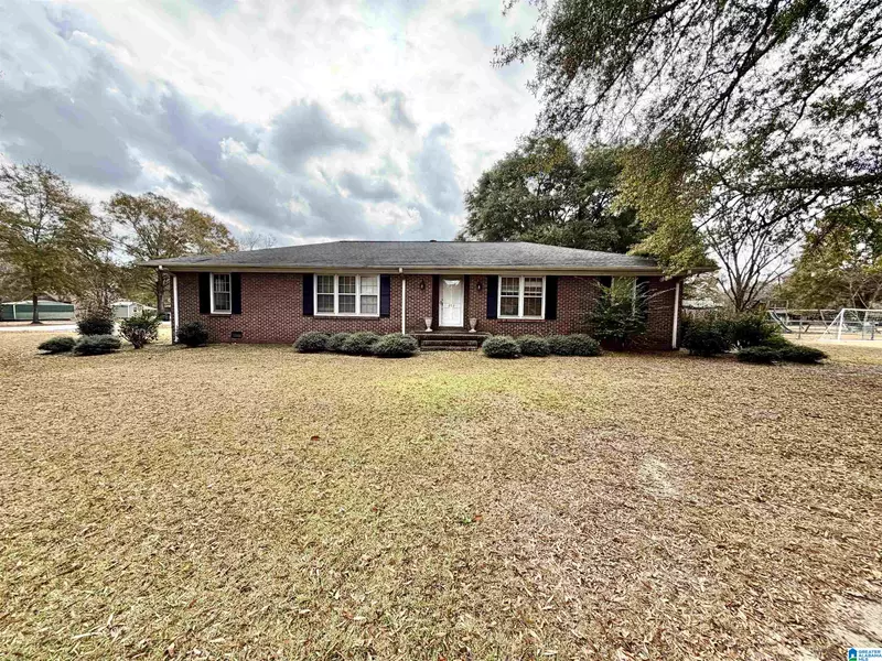 203 POPWELL AVENUE, Clanton, AL 35045