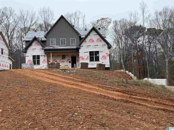 658 LIME CREEK WAY, Chelsea, AL 35043