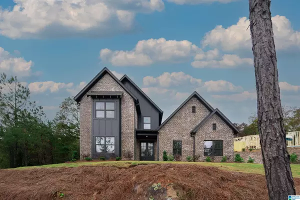 6079 RICHMOND DRIVE, Hueytown, AL 35023