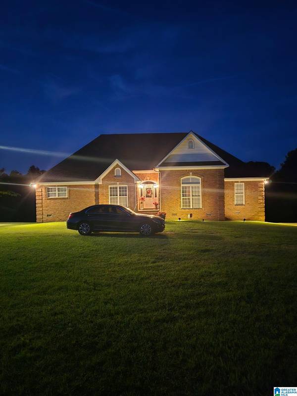 443 COUNTY ROAD 356, Clanton, AL 35045