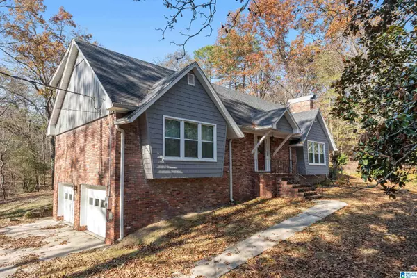 1812 TRAILRIDGE DRIVE, Pelham, AL 35124