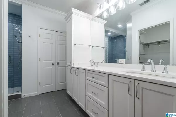 Trussville, AL 35235,6500 TRECK CIRCLE