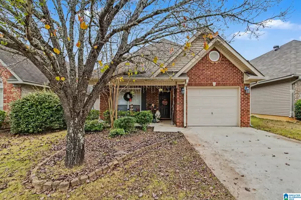 2479 FOREST LAKES LANE, Sterrett, AL 35147