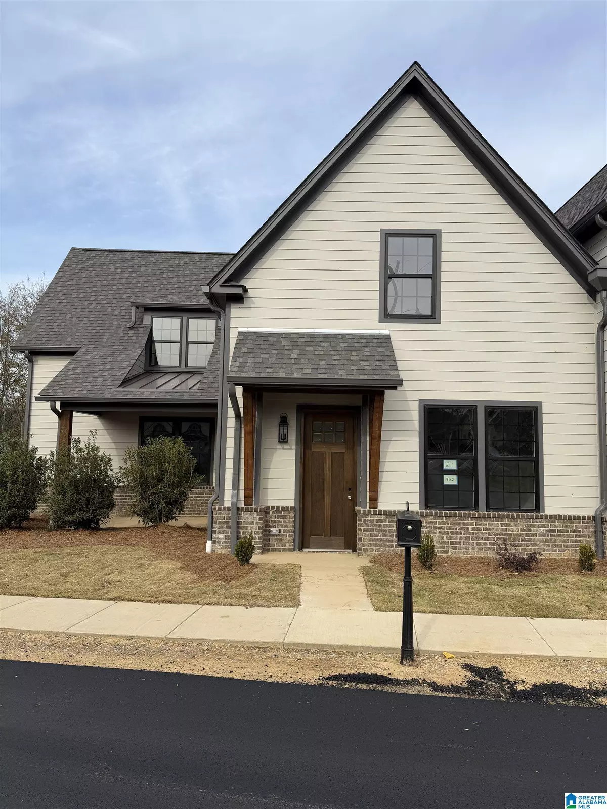 Vestavia Hills, AL 35243,3162 BELWOOD DRIVE