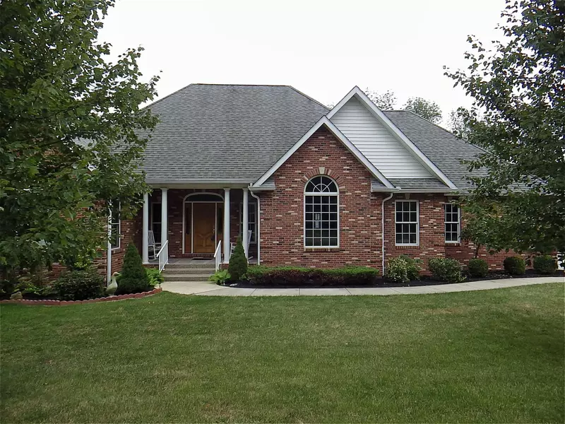 387 Laurel Oaks Lane, Heath, OH 43056