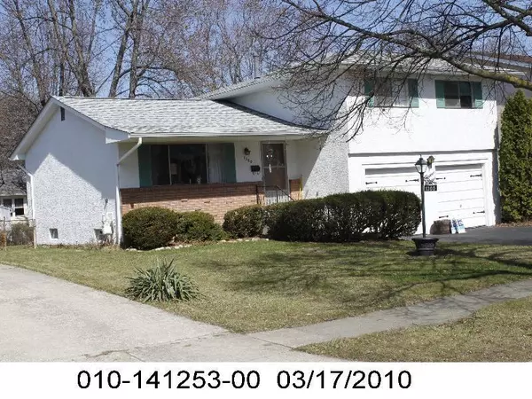 1300 Cranwood Square, Columbus, OH 43229