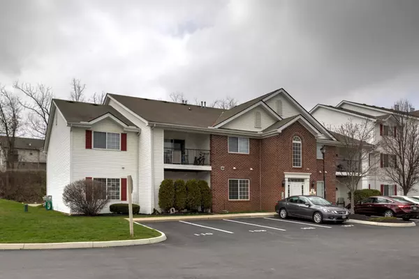 6105 Pelican Pointe  101, Columbus, OH 43231