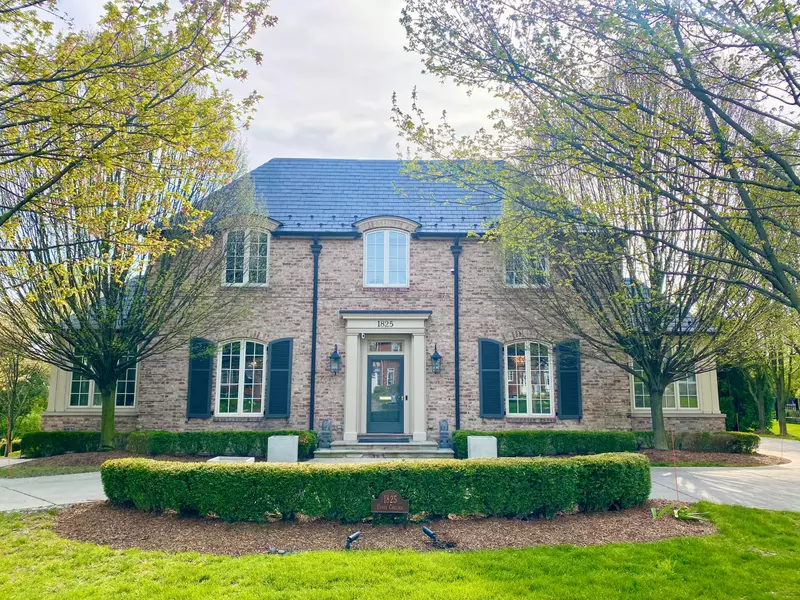 1825 Upper Chelsea Road, Upper Arlington, OH 43212