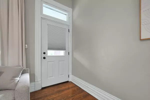 87 W 2nd Avenue Columbus, OH 43201