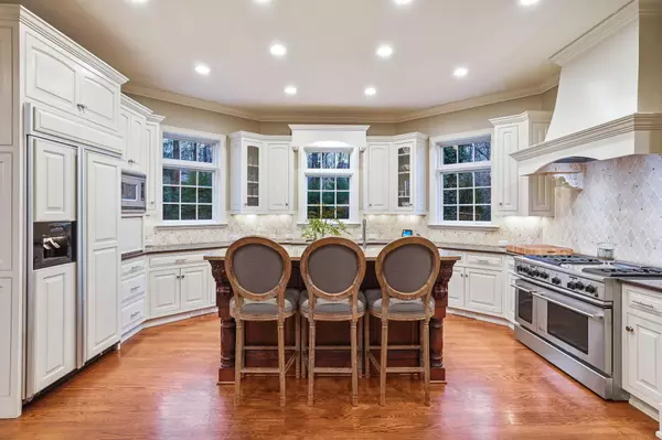 833 Matthews Brook Lane Powell, OH 43065