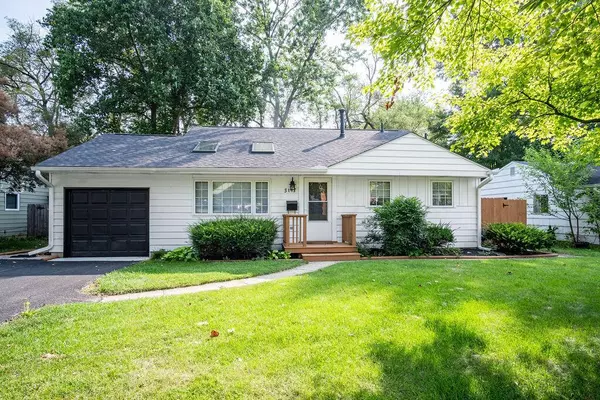 3198 Kenny Road, Columbus, OH 43221