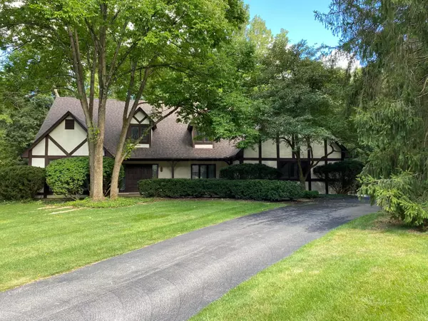 8122 Blind Brook Court, Columbus, OH 43235