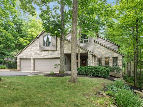 7851 Maple Grove Drive, Lewis Center, OH 43035