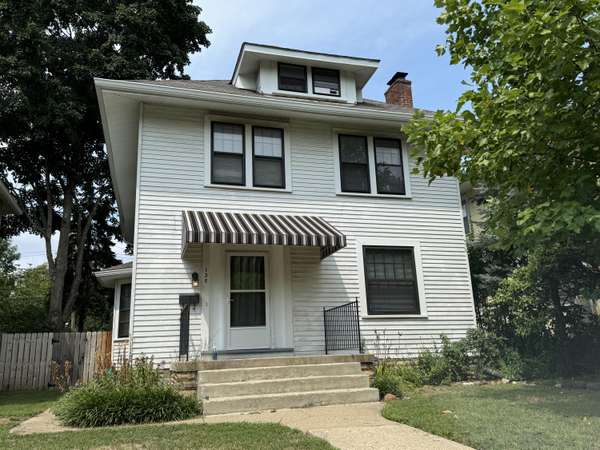 138 E Oakland Avenue, Columbus, OH 43201